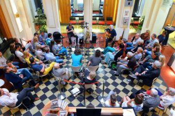Fotos des Jazzabends im Leihamt zeigt Musiker und Publikum