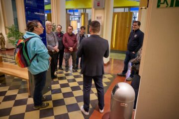 Führung durch das Foyer des Leihamts